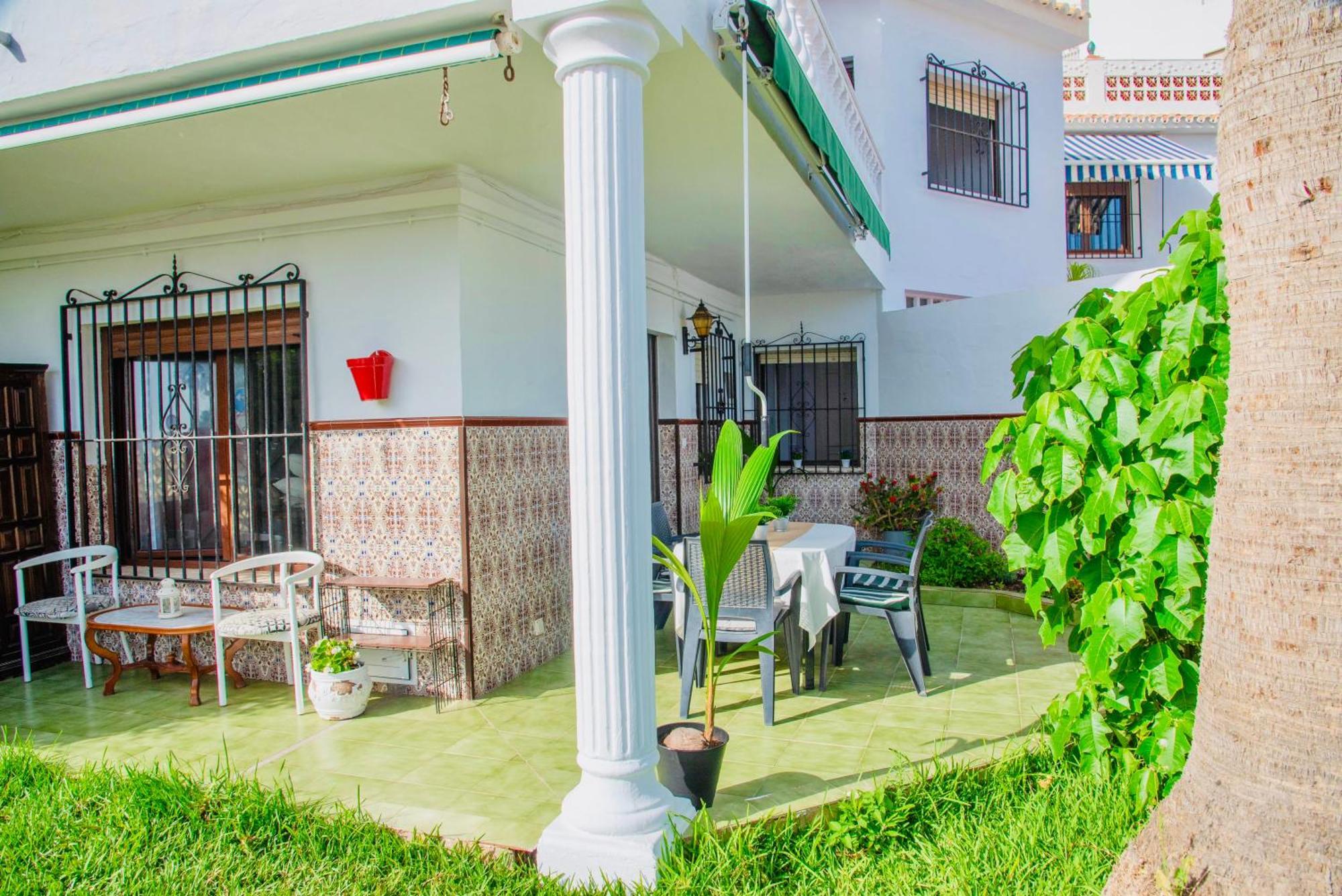 Villa Torrecilla En El Centro De Nerja - South Costa Buitenkant foto